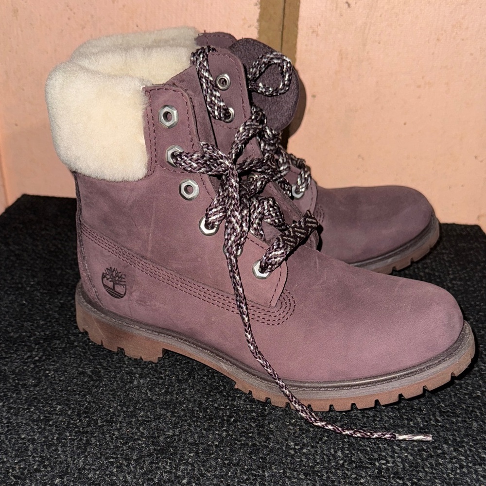 Timberland Women's Plum Suede Shearling Collar Lace-Up Boots
